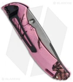 Buck Knives Buck Bantam BLW Lockback Knife Pink Mossy Oak Camo (3.125" Satin) 0285CMS10 -Buck Knives Shop Buck Bantam BLW Mossy Oak Camo Pink 0285CMS10 B CAT. 3668 BHQ 12606 jr side